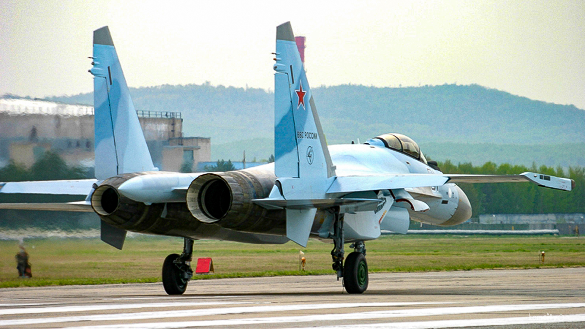 КнААЗ передал первую партию самолётов Су-35, сделанных в Комсомольске-на-Амуре, Западному военному округу