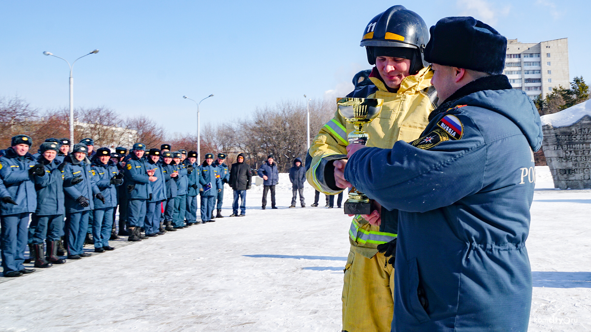 Пожарные из Комсомольска-на-Амуре победили на краевых соревнованиях по силовому многоборью