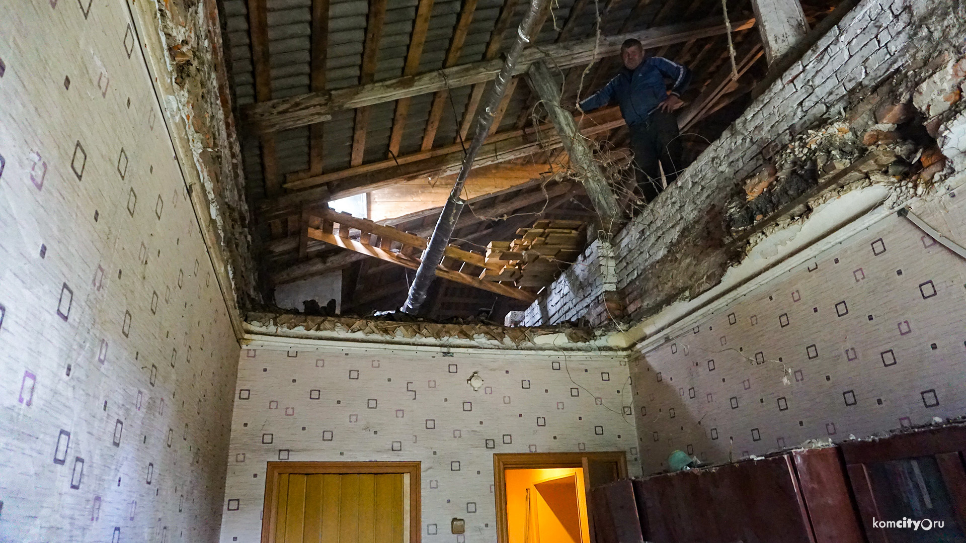 Эксперты всё-таки признали дом на «площадке» с рухнувшим на жильцов потолком аварийным