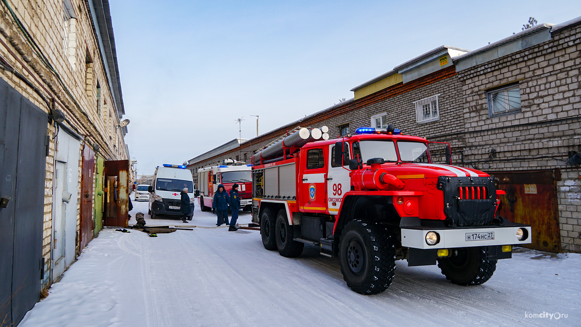 Житель Комсомольска-на-Амуре пострадал в результате пожара в гараже