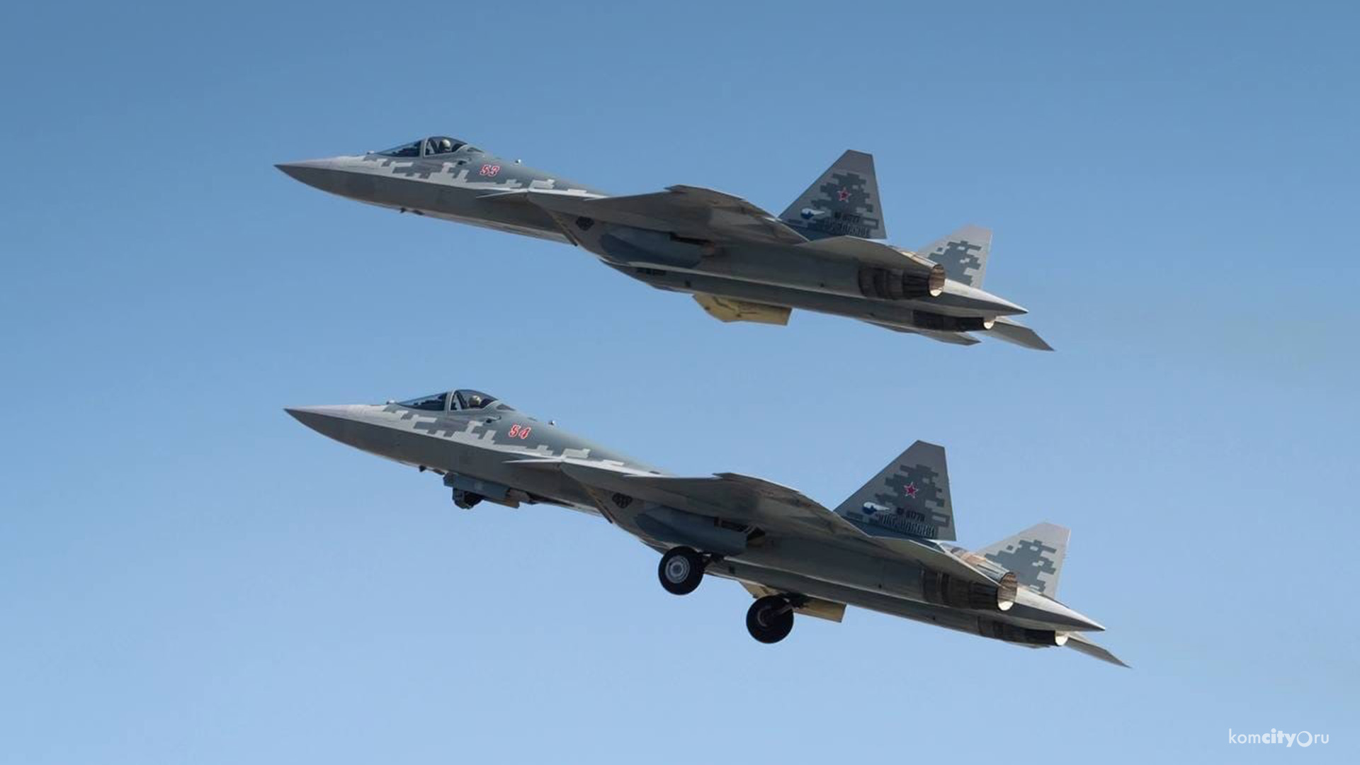 Ещё два Су-57 переданы ВКС России 