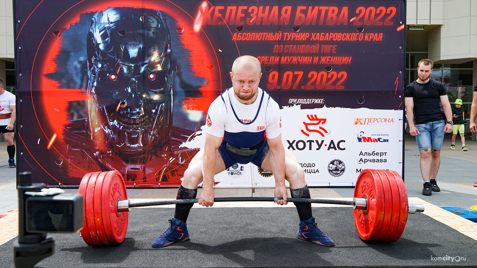 «Вес взят!» — Краевой турнир по становой тяге проходит в Комсомольске-на-Амуре