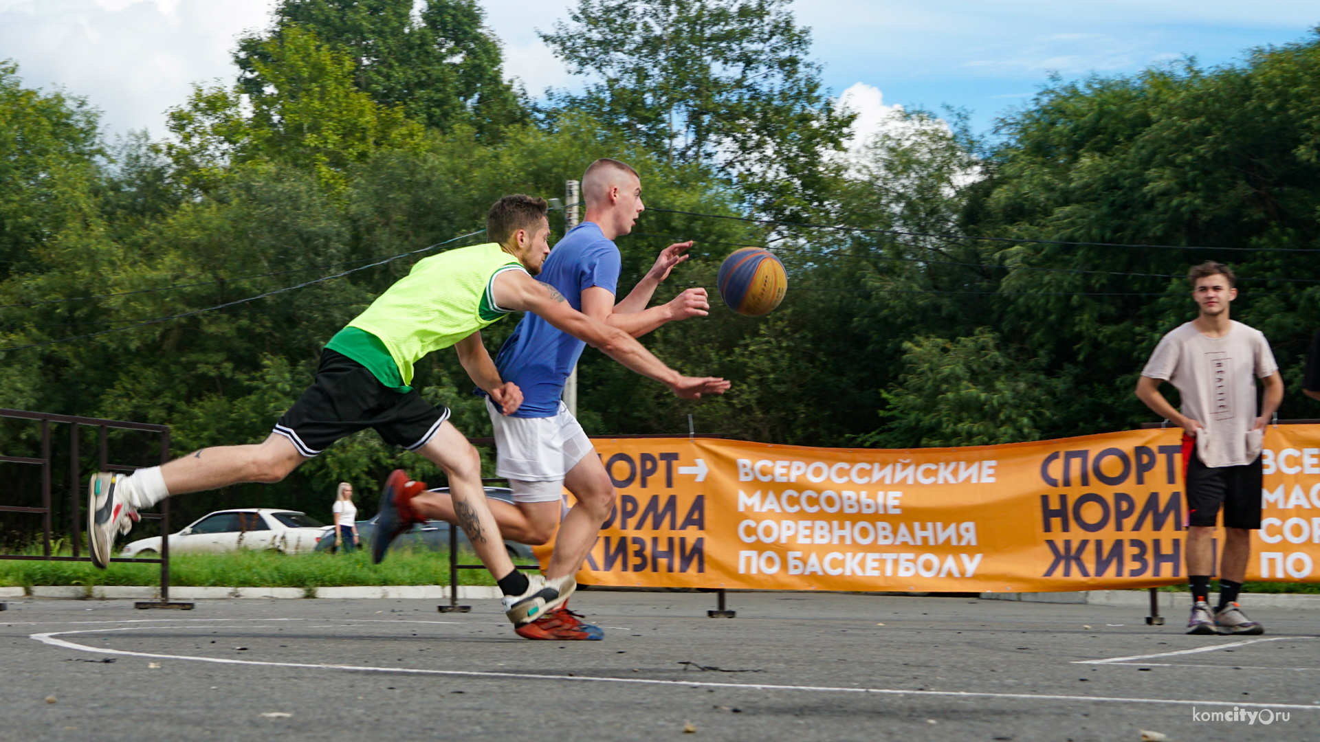 38 команд приняли участие в турнире по стритболу «Оранжевый мяч» в Комсомольске-на-Амуре