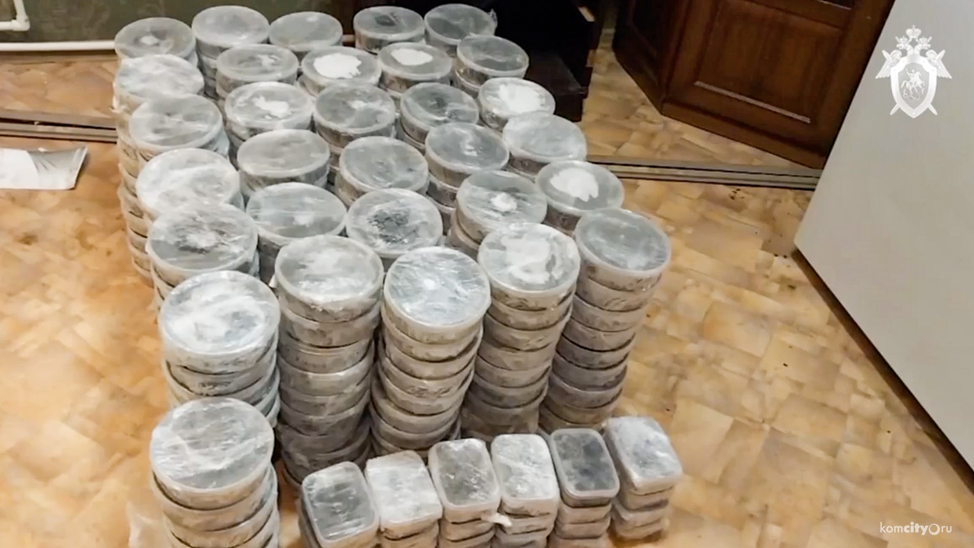 200 кг чёрной икры нашли в гараже жителя Комсомольска-на-Амуре 