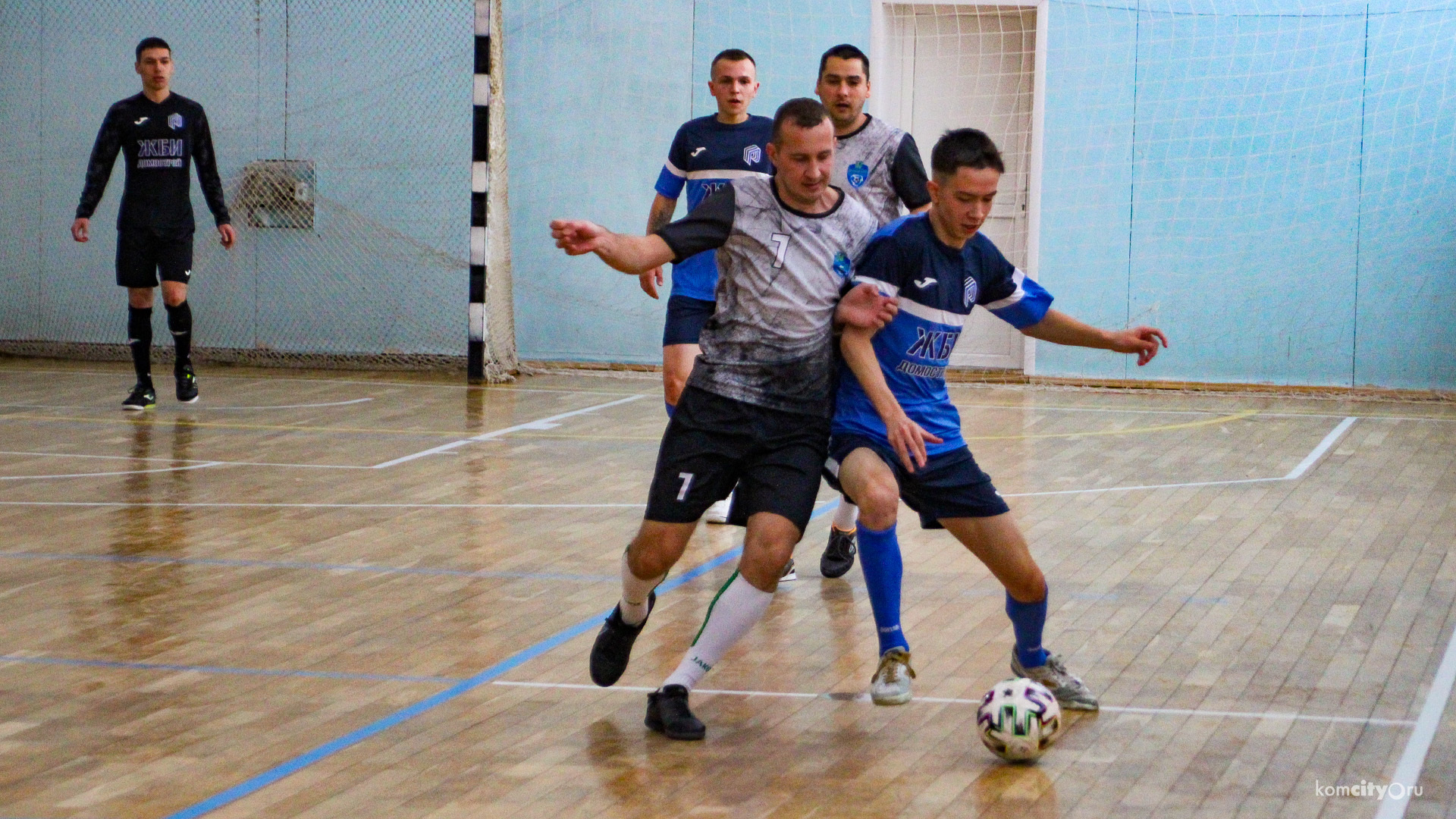 Команда из Комсомольска-на-Амуре завоевала третье место в розыгрыше кубка по-мини футболу в Амурске 